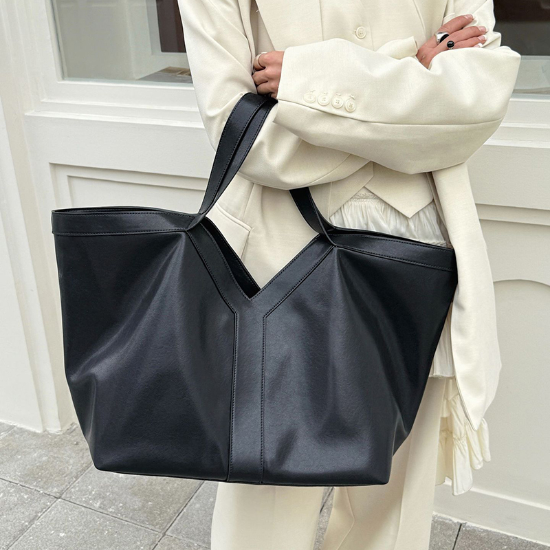 حقائب يد نسائية فاخرة من الجلد - مراجعة Luxury Bags Reseller وسعره