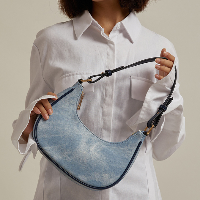 المرأة عادية نصف القمر تحت الإ - مراجعة Luxury Bags Kate Spade وسعره