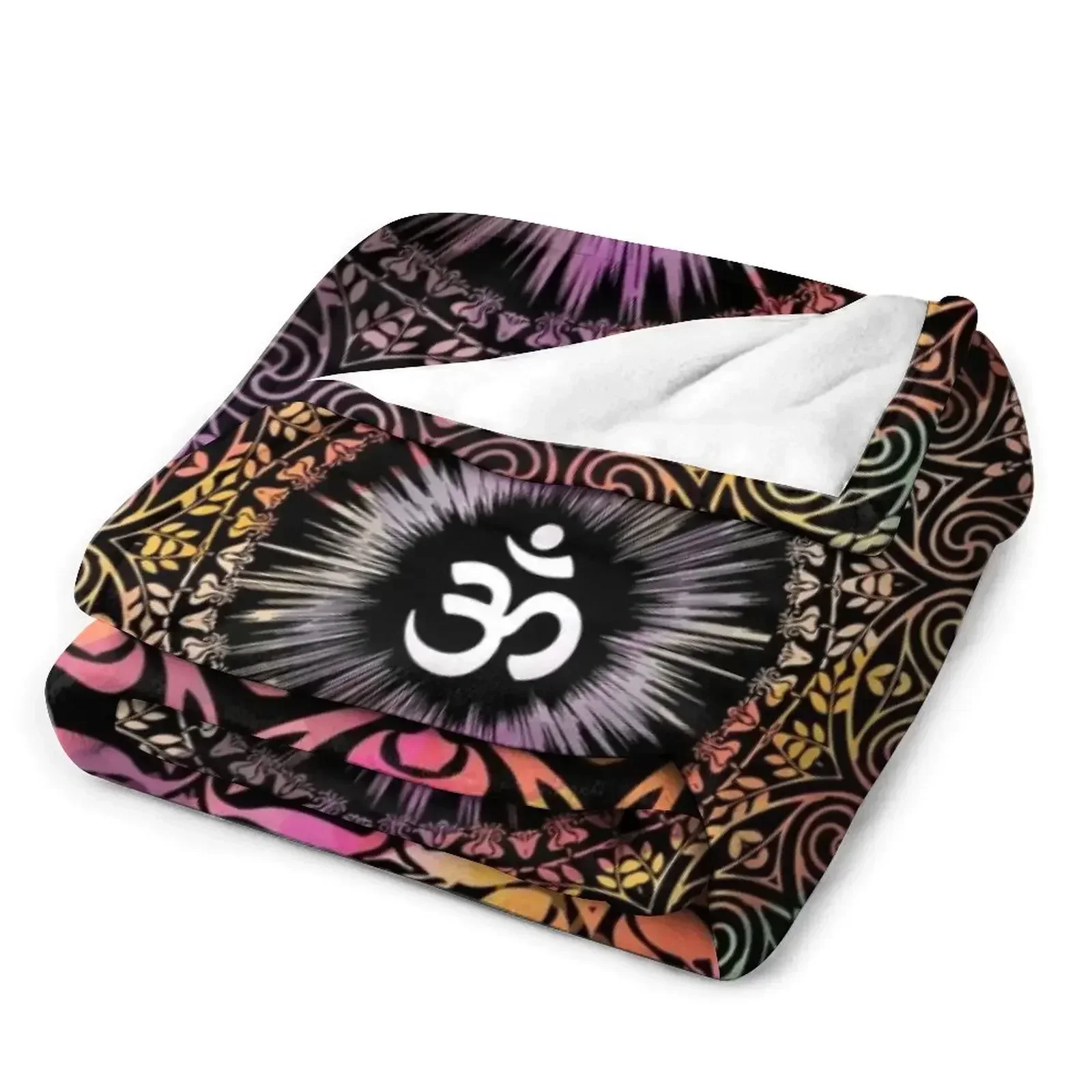 بطانية ماندالا أوم / زين يوغا  - مراجعة Luxury Yoga Bags وسعره
