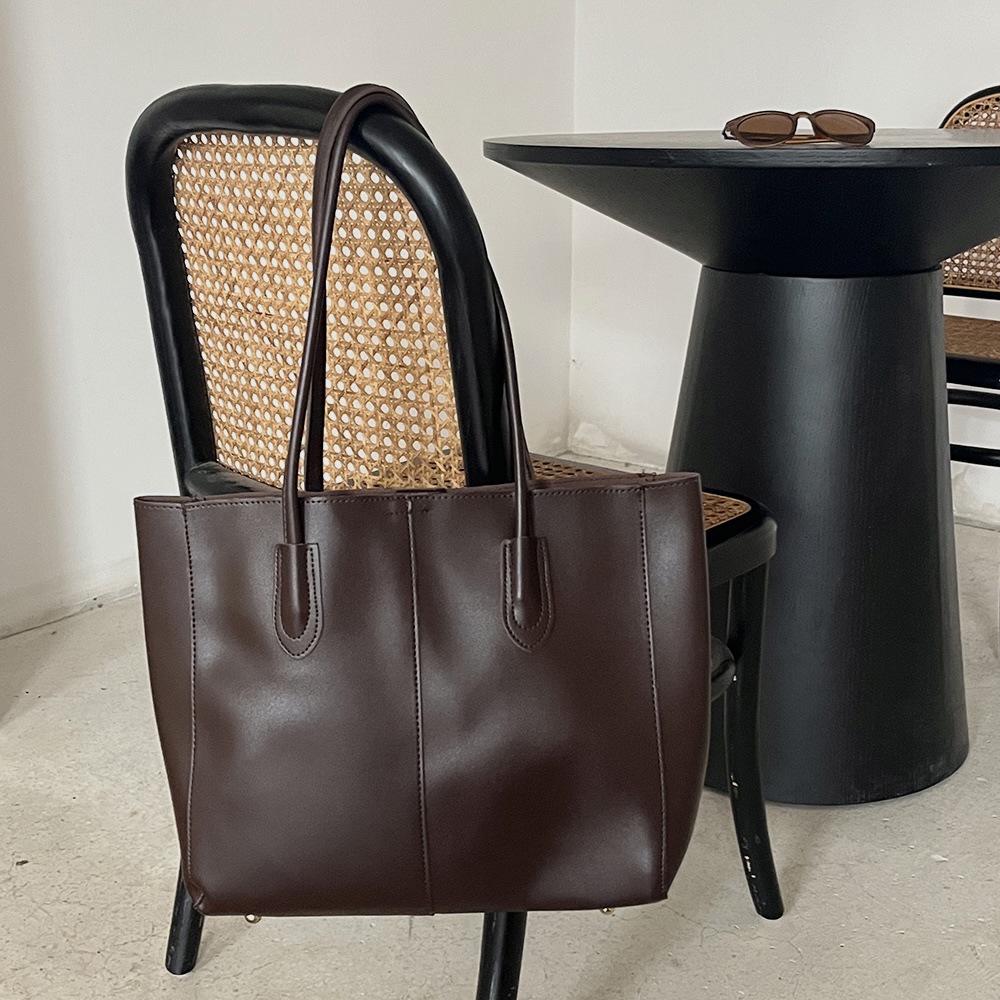 CGCBAG مصمم الأزياء الفاخرة ال - مراجعة Luxury Bags Reseller وسعره