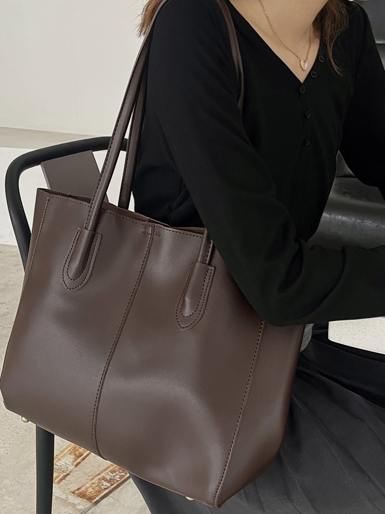 CGCBAG مصمم الأزياء الفاخرة ال - مراجعة Luxury Bags Reseller وسعره