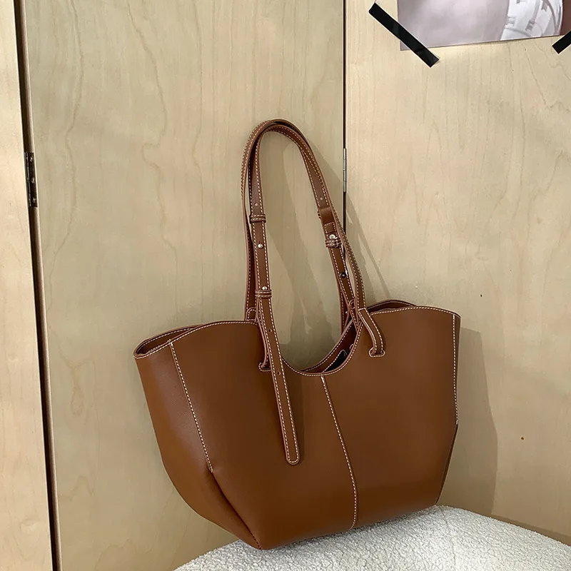 حقيبة يد نسائية عتيقة الطراز ذ - مراجعة Luxury Bags Reseller وسعره